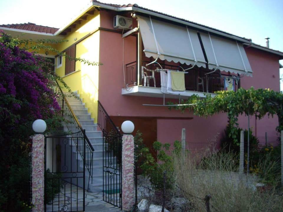 Eros Appartments Kalamitsi  Luaran gambar